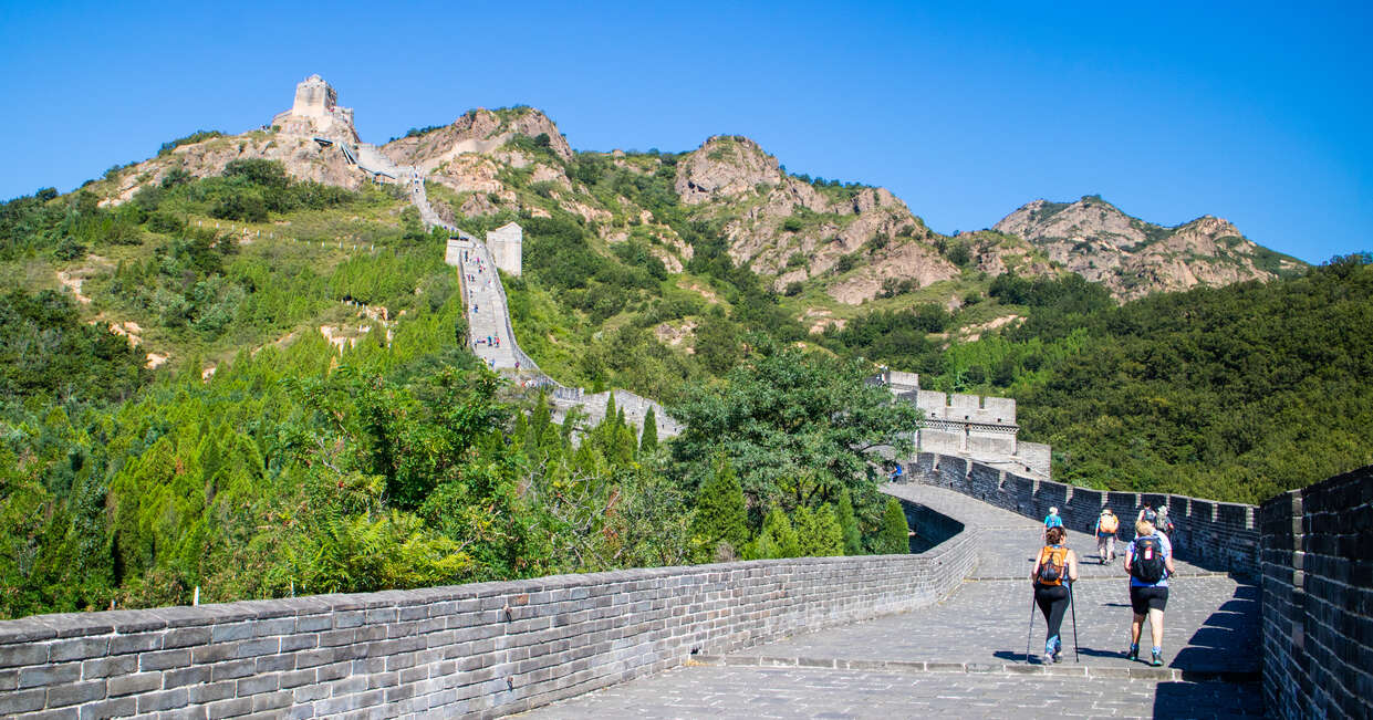Hiking up to the Great Wall of China, Jiaoshan Pass